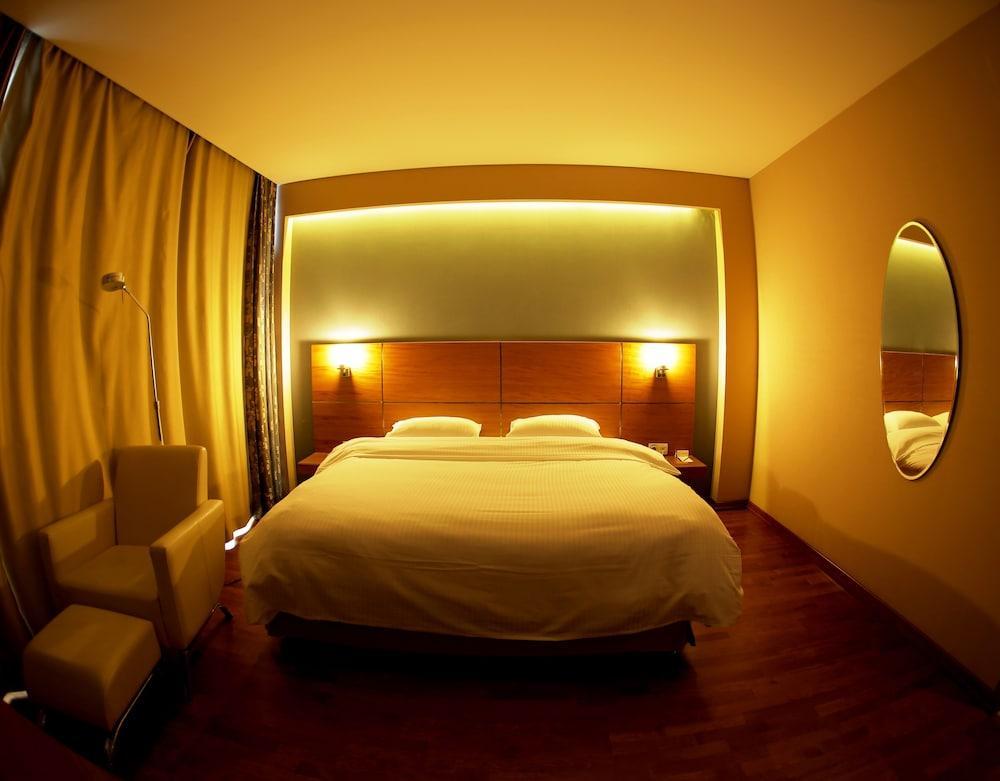 Anemon Kent Cigli Otel Σμύρνη Εξωτερικό φωτογραφία