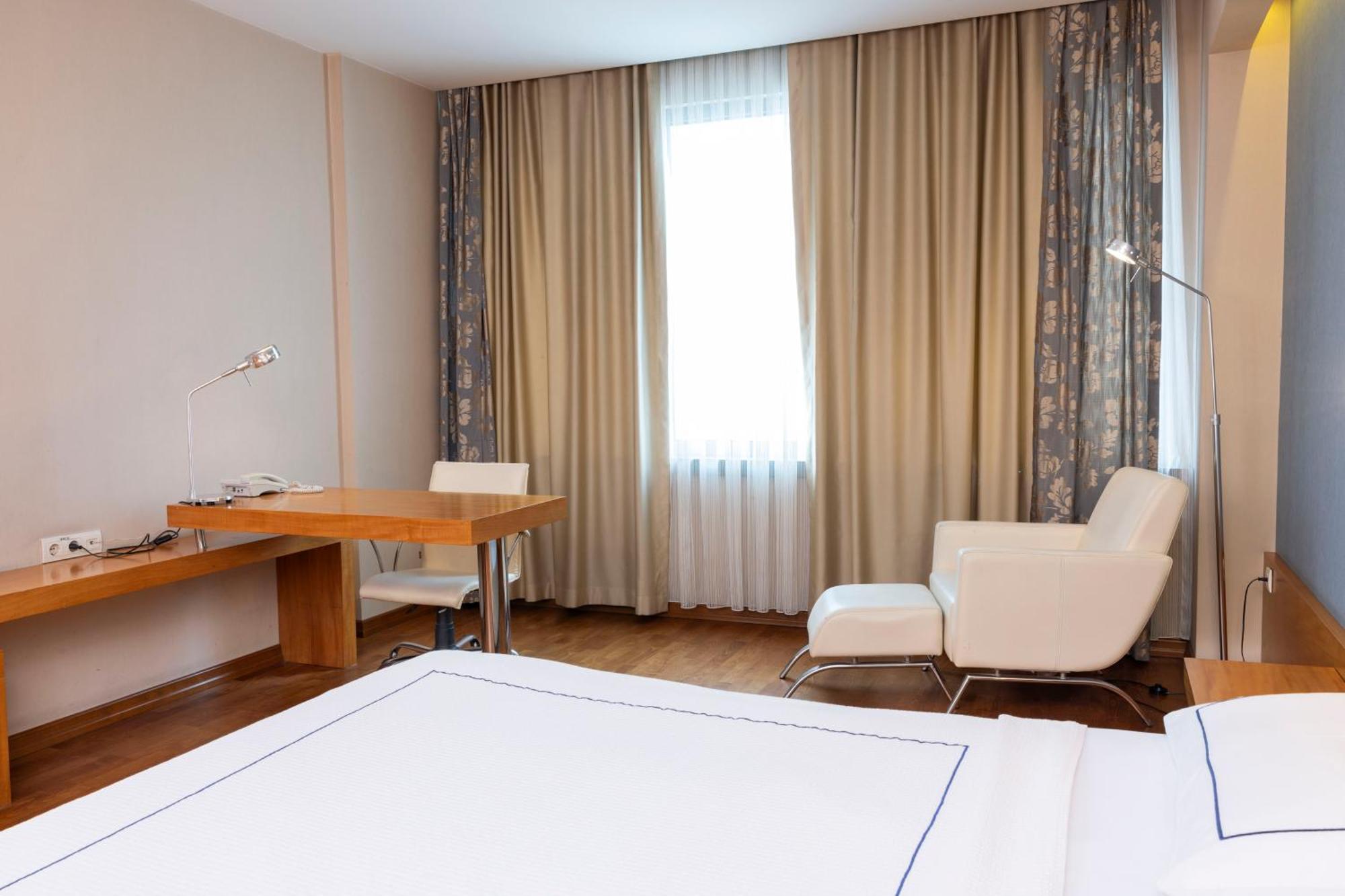 Anemon Kent Cigli Otel Σμύρνη Εξωτερικό φωτογραφία
