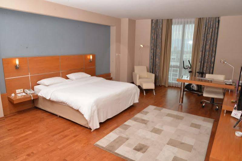 Anemon Kent Cigli Otel Σμύρνη Εξωτερικό φωτογραφία